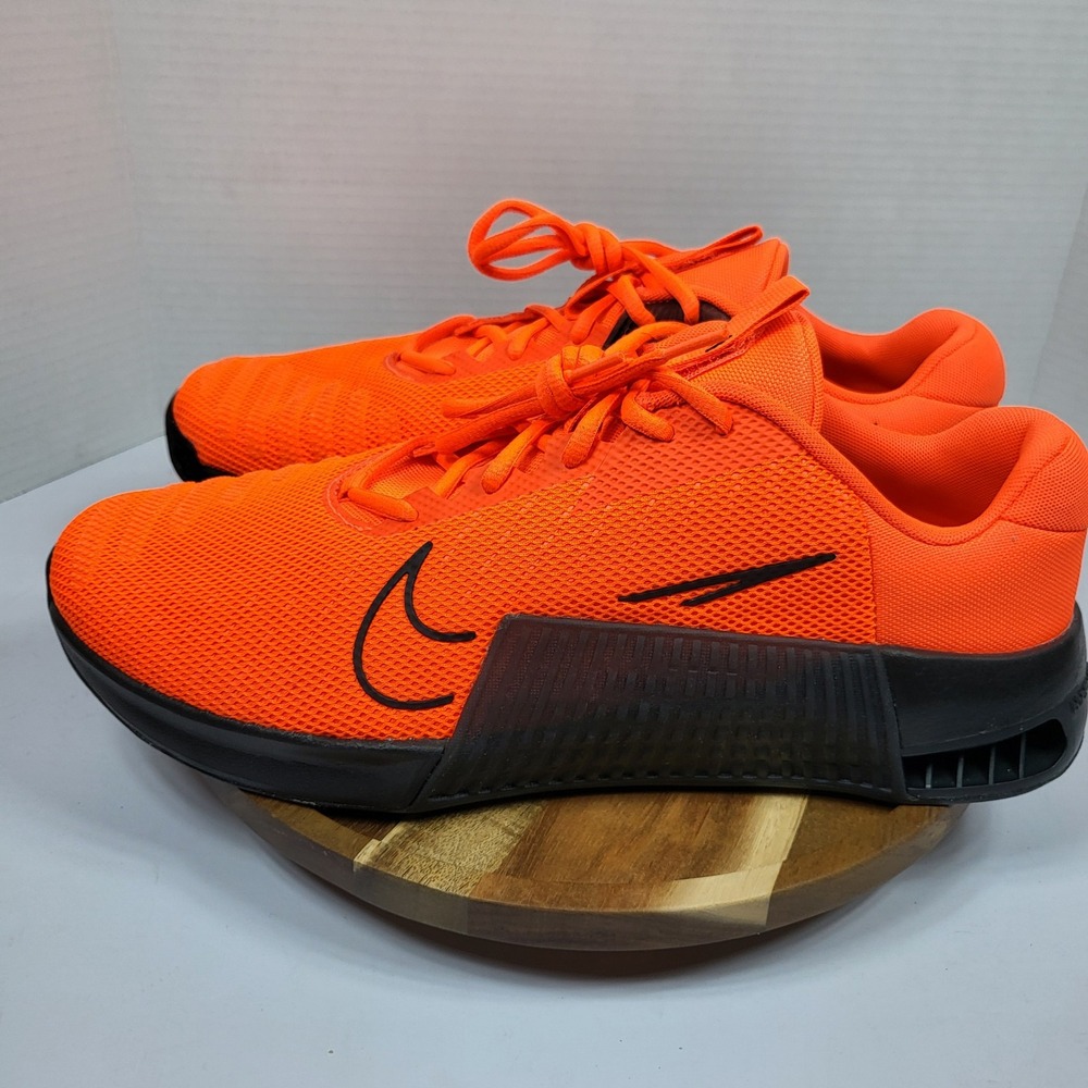 Nike Metcon 9 Training Shoes Mens 13 Total Orange Excellent DZ2617-801 Gym Lift